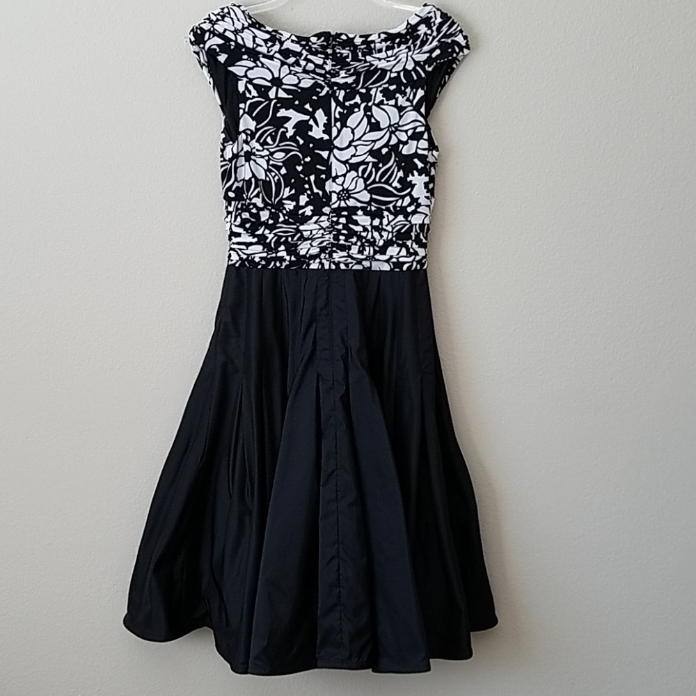 Tadashi Black Cocktail Dress Floral Bodice Size 8 - Picture 4 of 8